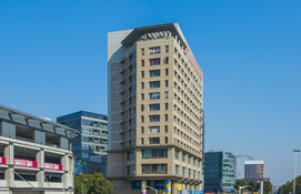 南方休閑廣場(chǎng)有面積出租嗎？