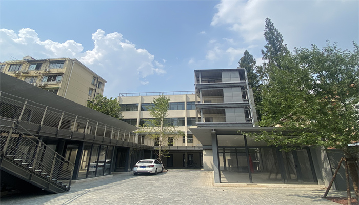 上海黑湖科技園招商熱線：一站式企業(yè)服務(wù)，即刻咨詢！