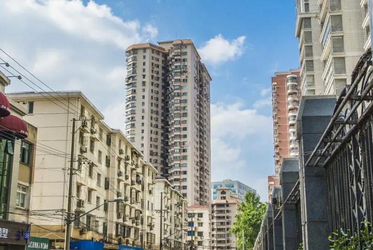 上海天鑰花苑-匯峰大廈：知名企業(yè)入駐，商務(wù)氛圍濃厚