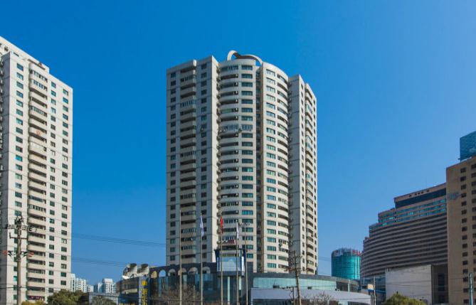 上海華苑大廈：徐家匯商圈核心，交通便利
