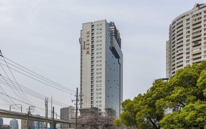 上海明申中心大廈周邊配套完善，生活辦公兩不誤