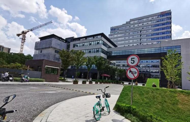 上海長興園：榮獲LEED金級與綠建二星認證，打造高效辦公環(huán)境
