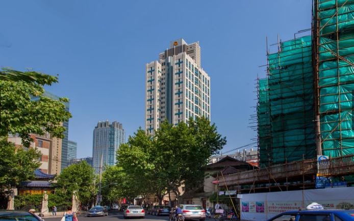 上海地產(chǎn)大廈：靈活面積，滿足企業(yè)多樣需求