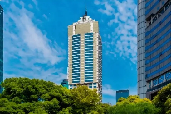 上海靜安區(qū)南京西路寫字樓招商，4-5元/平，搶駐商務(wù)核心！