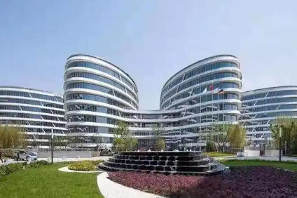 上海虹橋世界中心招商綜合評估報告：項(xiàng)目租賃與企業(yè)選址決策深度分析